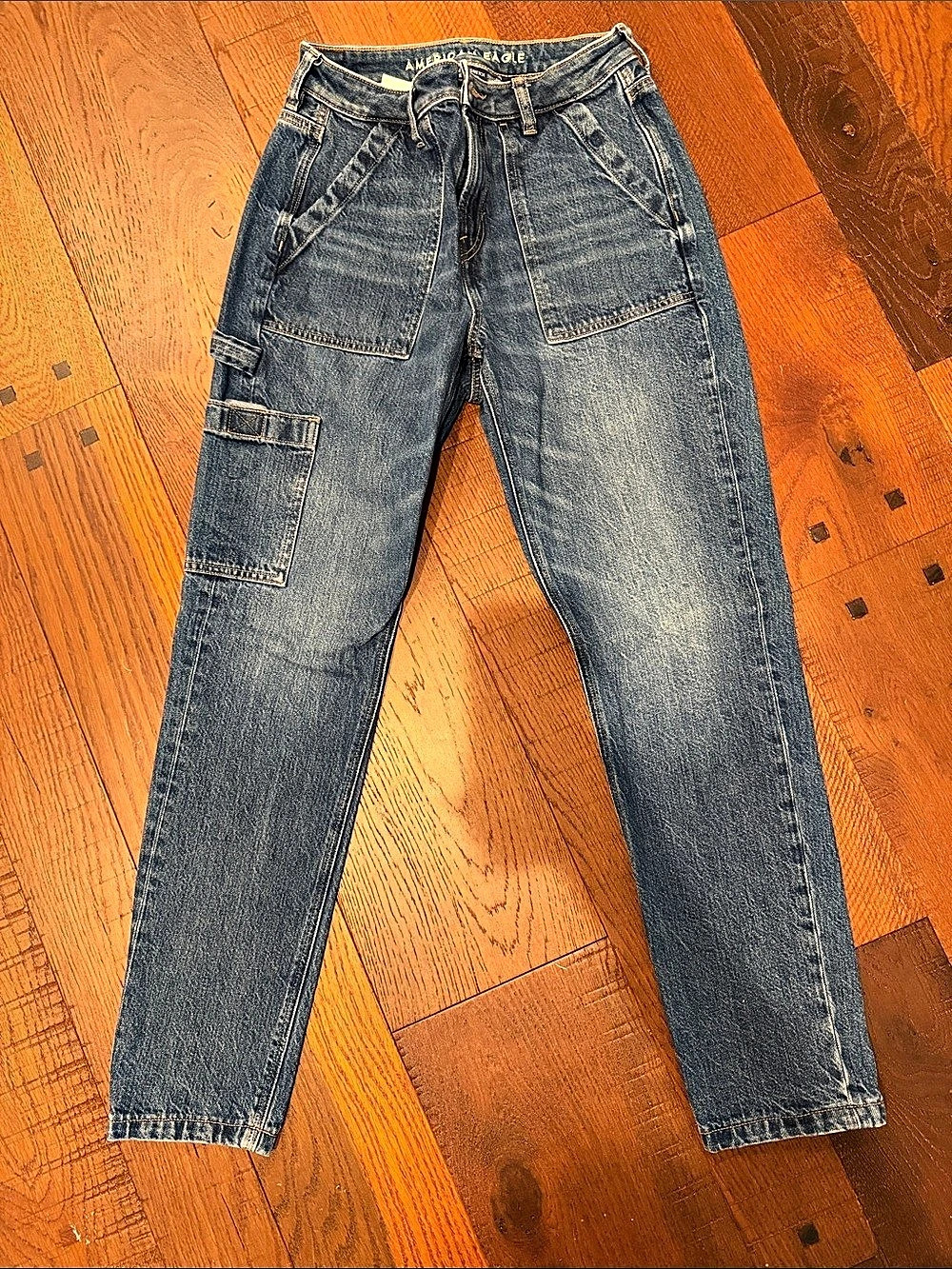 American Eagle Mom Jean Blue Mom Jeans Size 4 Like New